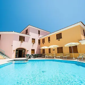 Cala Viola Apartahotel